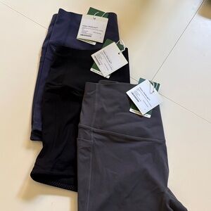3 pairs NWT Halara UltraSculpt shorts in Black, Gray, & Navy size Medium